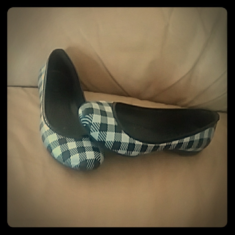 ⚄Crocs- Flats⚄